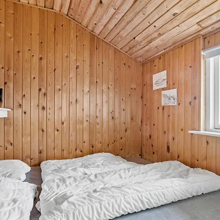 Lovely Home In Thisted With Sauna Tatil Evi *