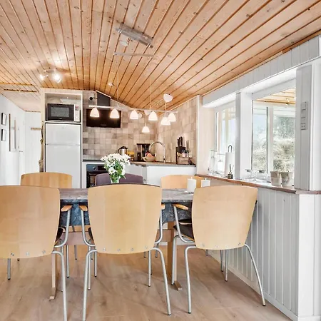 Lovely Home In Thisted With Sauna Tatil Evi